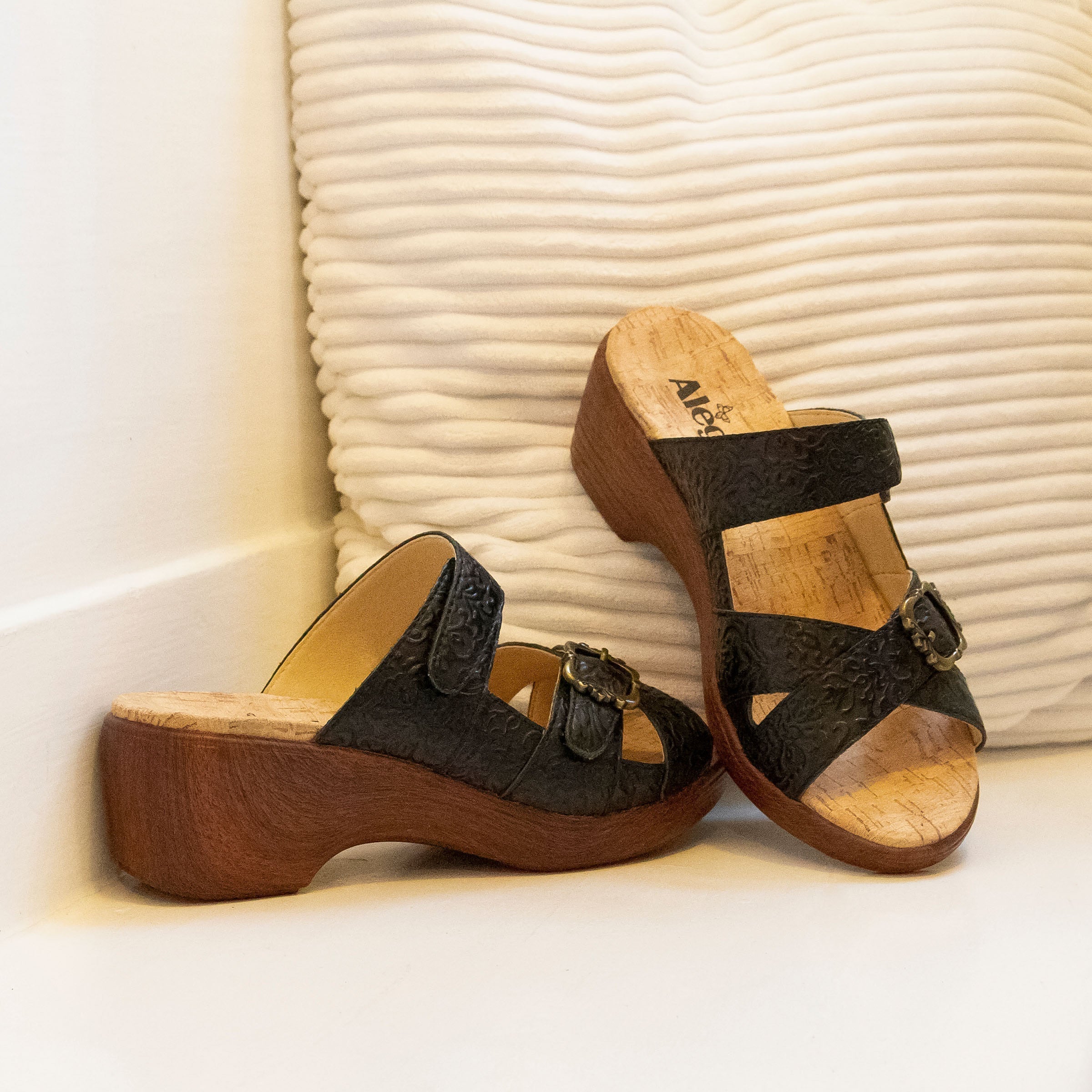 Sierra Go For Baroque Sandal - Image 2
