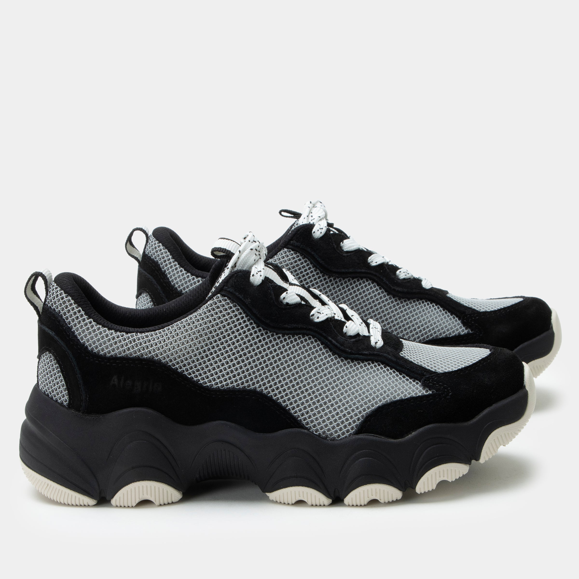 Boom Joy Panda Shoe - Image 3