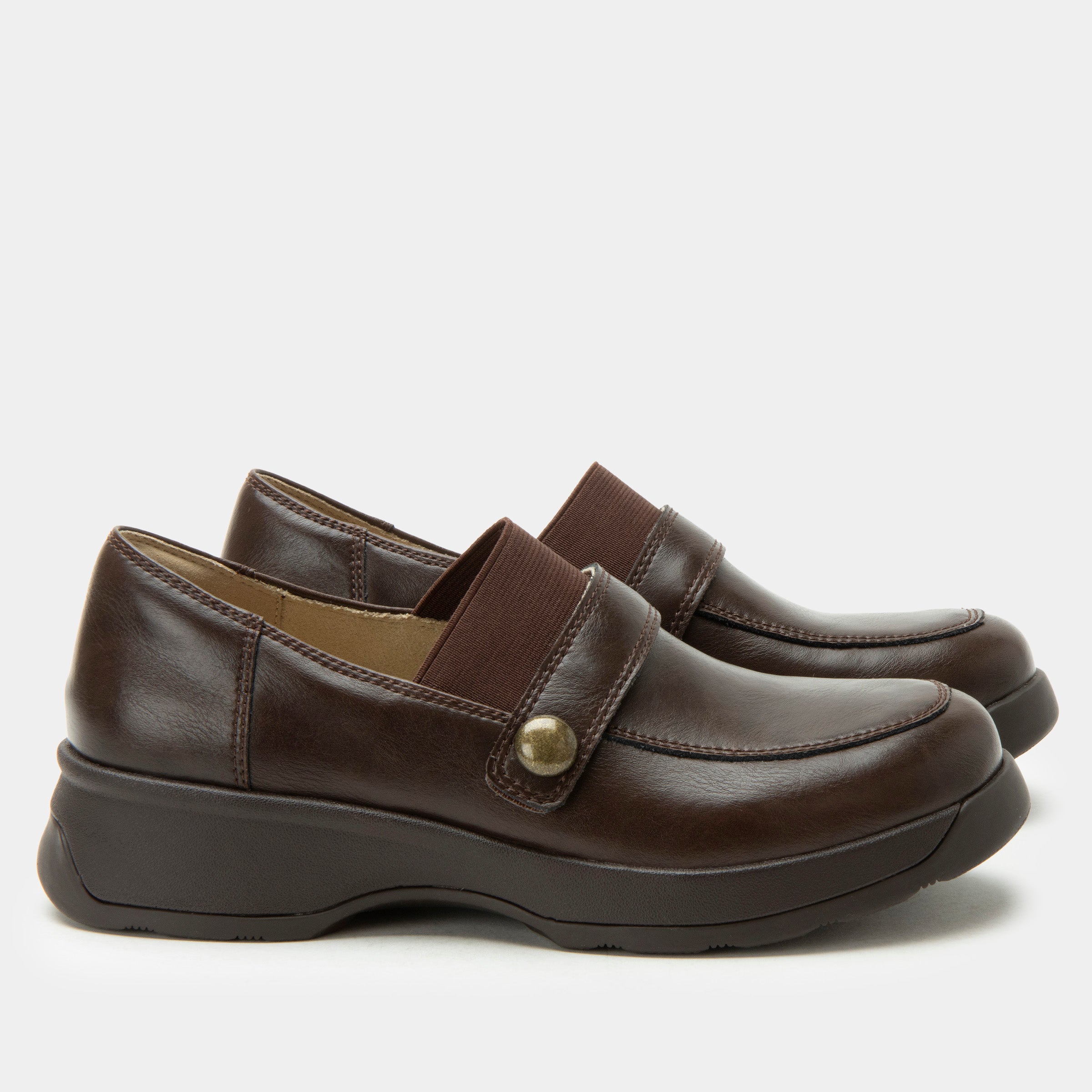 Janna Dark Chocolate Shoe - Image 3