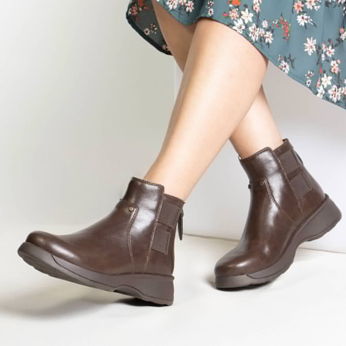 Jordyn Dark Chocolate Boot - Image 2