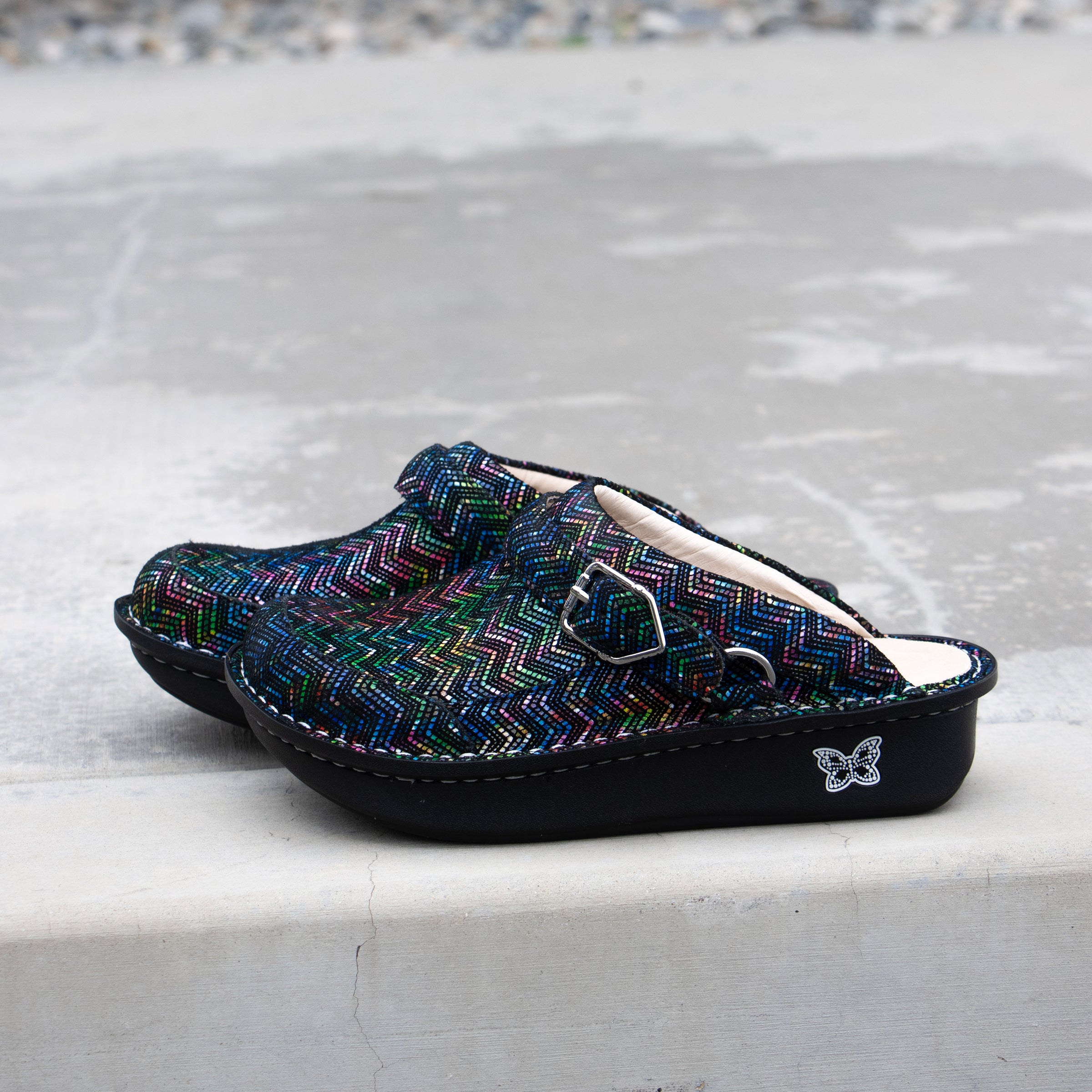 Seville Ric Rack Rainbow Clog - Image 2